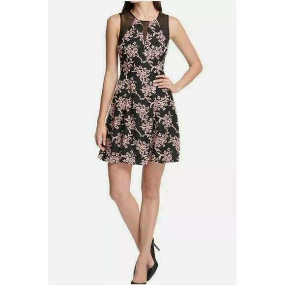 Guess Womens 6 Printed Illusion Trim Fit N Flare Dress Pink Black Sleeveless NWT - Picture 1 of 11